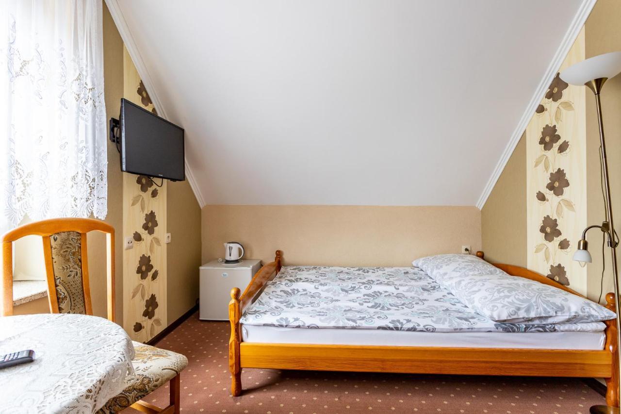 Pokoje Goscinne Katarzyna Kur Debki Esterno foto